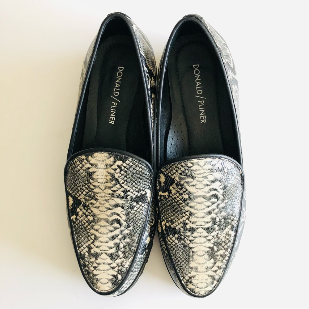 Donald J. Pliner ‘Enza’ Python Platform Loafers - image 7